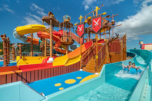 Toboggans aquatiques et jeux d'eau pour enfants au camping CAPFUN Carpe Diem à VAISON LA ROMAINE (84) Toboggans aquatiques et jeux d'eau pour enfants au camping CAPFUN Carpe Diem à VAISON LA ROMAINE (84)